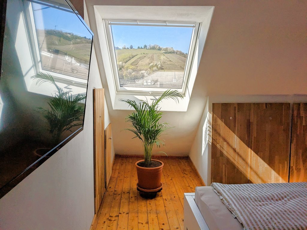 Wohn-/Schlafzimmer mit Doppelbett - Urlaub der Mosel in Doppelzimmer Schwarze Katz in Gästehaus Zeller Altstadt, Oberstraße 6, 56856 Zell (Mosel)